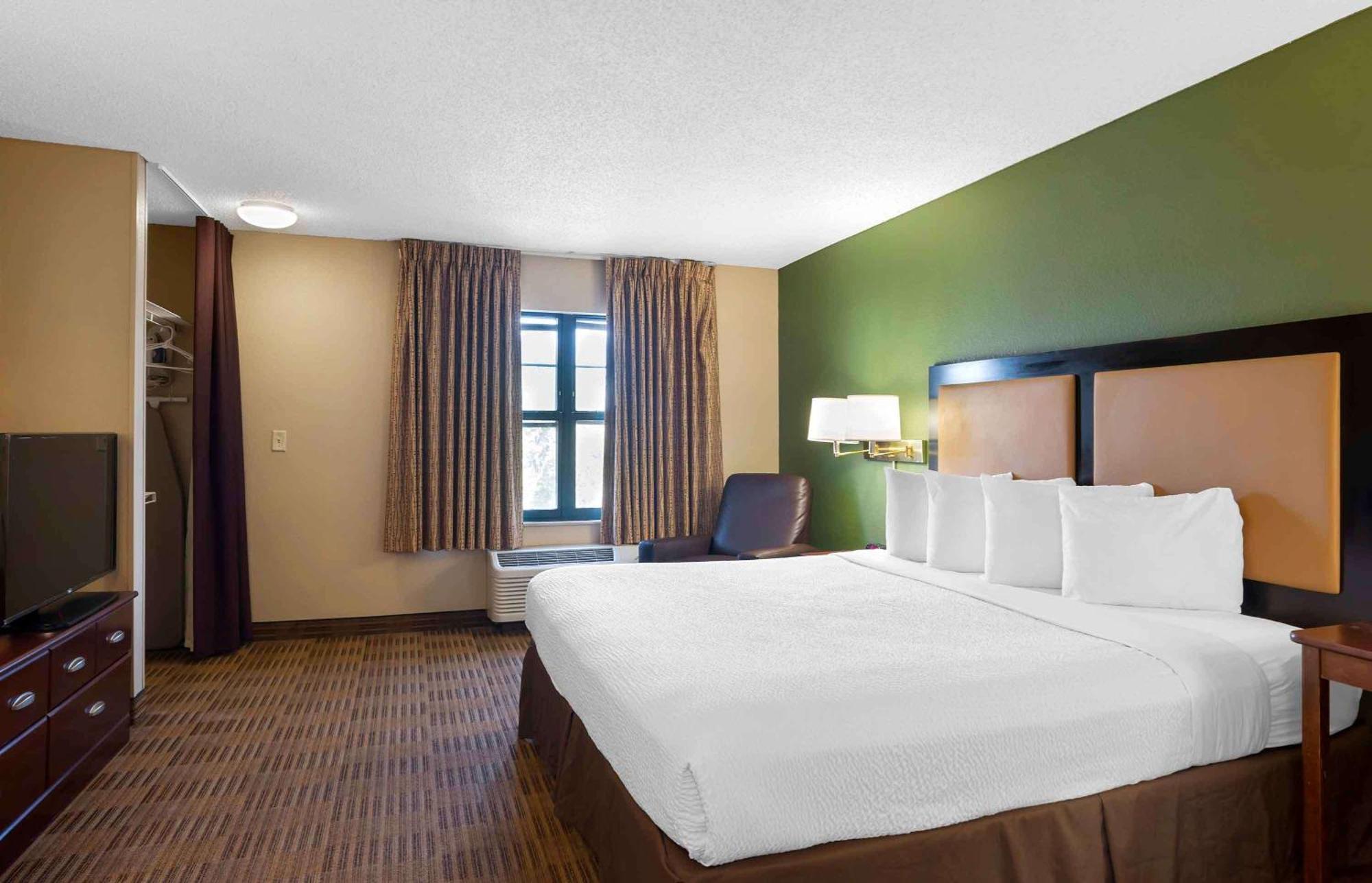 Extended Stay America Suites - Dallas - Las Colinas - Carnaby St Irving Esterno foto