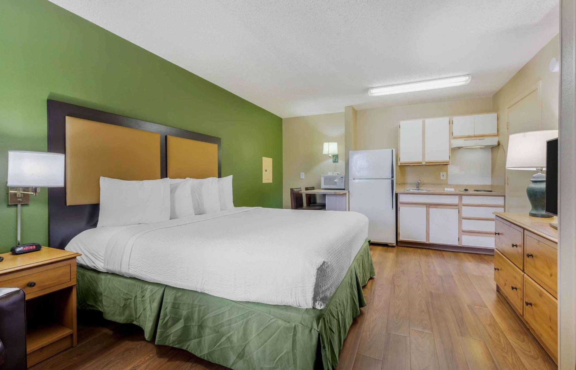 Extended Stay America Suites - Dallas - Las Colinas - Carnaby St Irving Esterno foto