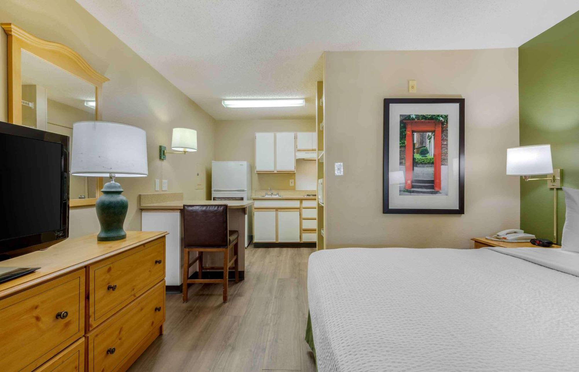 Extended Stay America Suites - Dallas - Las Colinas - Carnaby St Irving Esterno foto