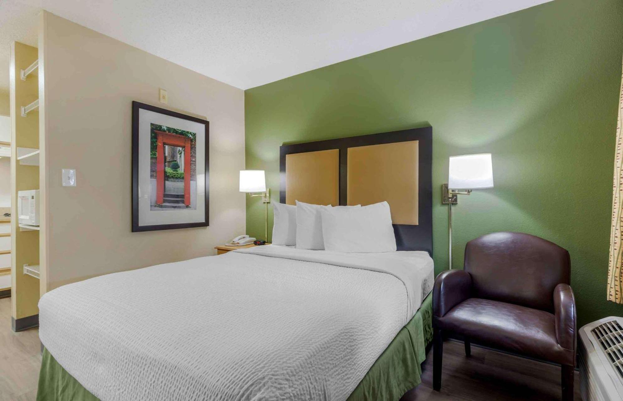 Extended Stay America Suites - Dallas - Las Colinas - Carnaby St Irving Esterno foto