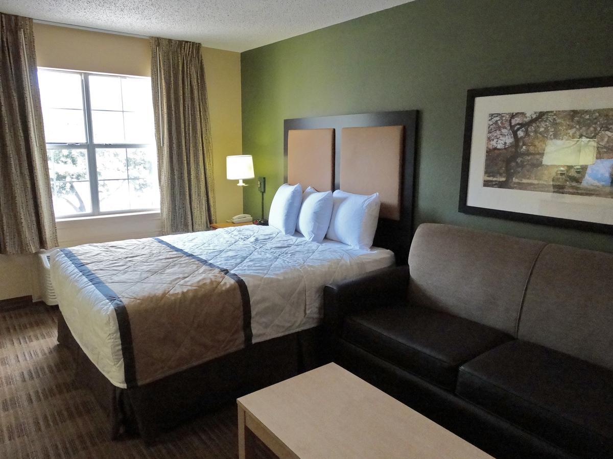 Extended Stay America Suites - Dallas - Las Colinas - Carnaby St Irving Esterno foto